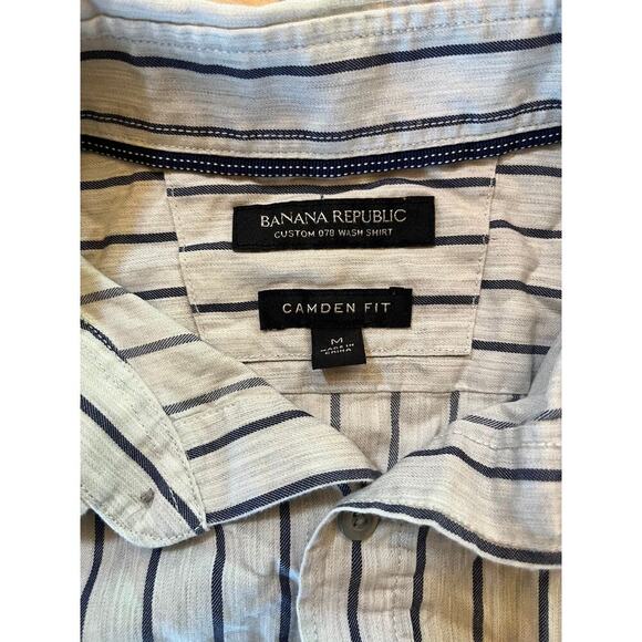 Banana Republic Men's button down shirt. camden fit. grey/navy. Medium - Picture 3 of 7